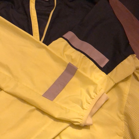 Nike Running Jacket Men’s - Picture 4 of 7